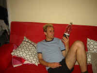 me_33.jpg (92822 bytes)