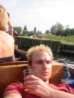 punt_booze.jpg (115611 bytes)