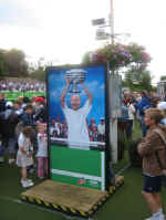 jb_wimbledon.jpg (198983 bytes)