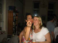 kt_susan.jpg (88144 bytes)