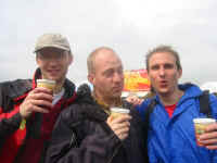 hezz_jb_me.jpg (98223 bytes)