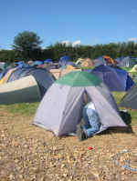 tent_assembly.jpg (346228 bytes)