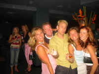 hush.jpg (117781 bytes)