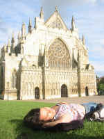 kt_exeter_cathedral.jpg (201683 bytes)