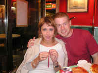 slov_barrett_cheshire_cat.jpg (133785 bytes)