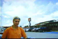 golden_corral.jpg (51383 bytes)