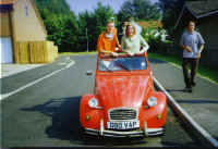 hezza_kate.jpg (79545 bytes)