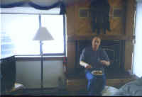 jb_brekky.jpg (49498 bytes)