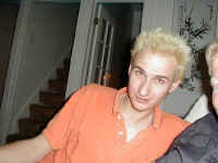 me.jpg (89870 bytes)