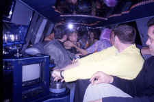 limo2.jpg (93738 bytes)
