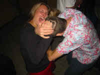 get_off.jpg (56610 bytes)