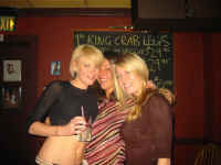 girls3.jpg (53729 bytes)