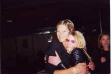 cathy_shawna.jpg (258161 bytes)