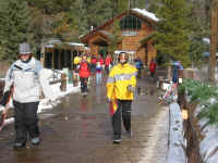 kelly_walks.jpg (189540 bytes)