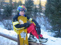 me_pose.jpg (185520 bytes)