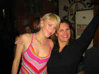 steph_kelly.jpg (89279 bytes)