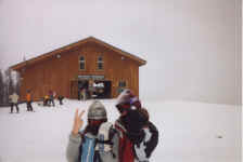 lindsay_kt_keystone.jpg (215555 bytes)