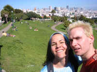 dolores_park.jpg (186309 bytes)
