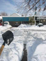 digging_out.jpg (157791 bytes)