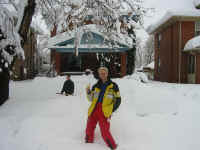 me_lc_digs.jpg (153567 bytes)