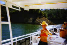 kt_drunky.jpg (186475 bytes)