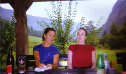 kt_dani.jpg (179254 bytes)