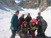 group2.jpg (153924 bytes)