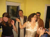 donna_adam_mary.jpg (103600 bytes)