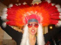 mb.jpg (122141 bytes)