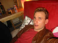 me_red.jpg (106494 bytes)