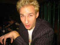 me.jpg (109625 bytes)