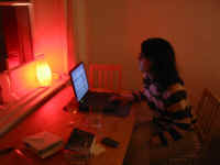 kt_lappy_red.jpg (99128 bytes)