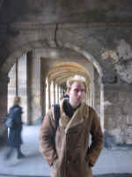 me_arcade.jpg (108223 bytes)