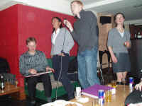 barrett_karen_karaoke.jpg (156376 bytes)