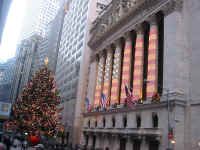 wall_st_bank.jpg (196941 bytes)