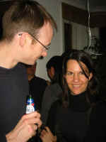 kt_hezz.jpg (109302 bytes)