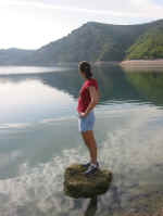 kt_lago.jpg (151258 bytes)