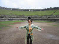 kt_colisseum.jpg (183886 bytes)