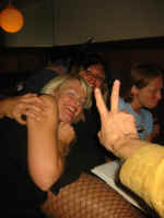 steph_gabi.jpg (94535 bytes)